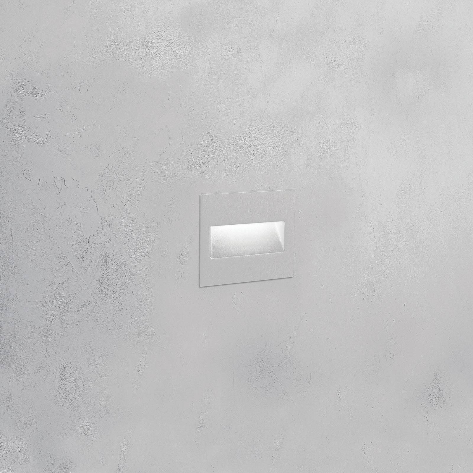 Slot image 3