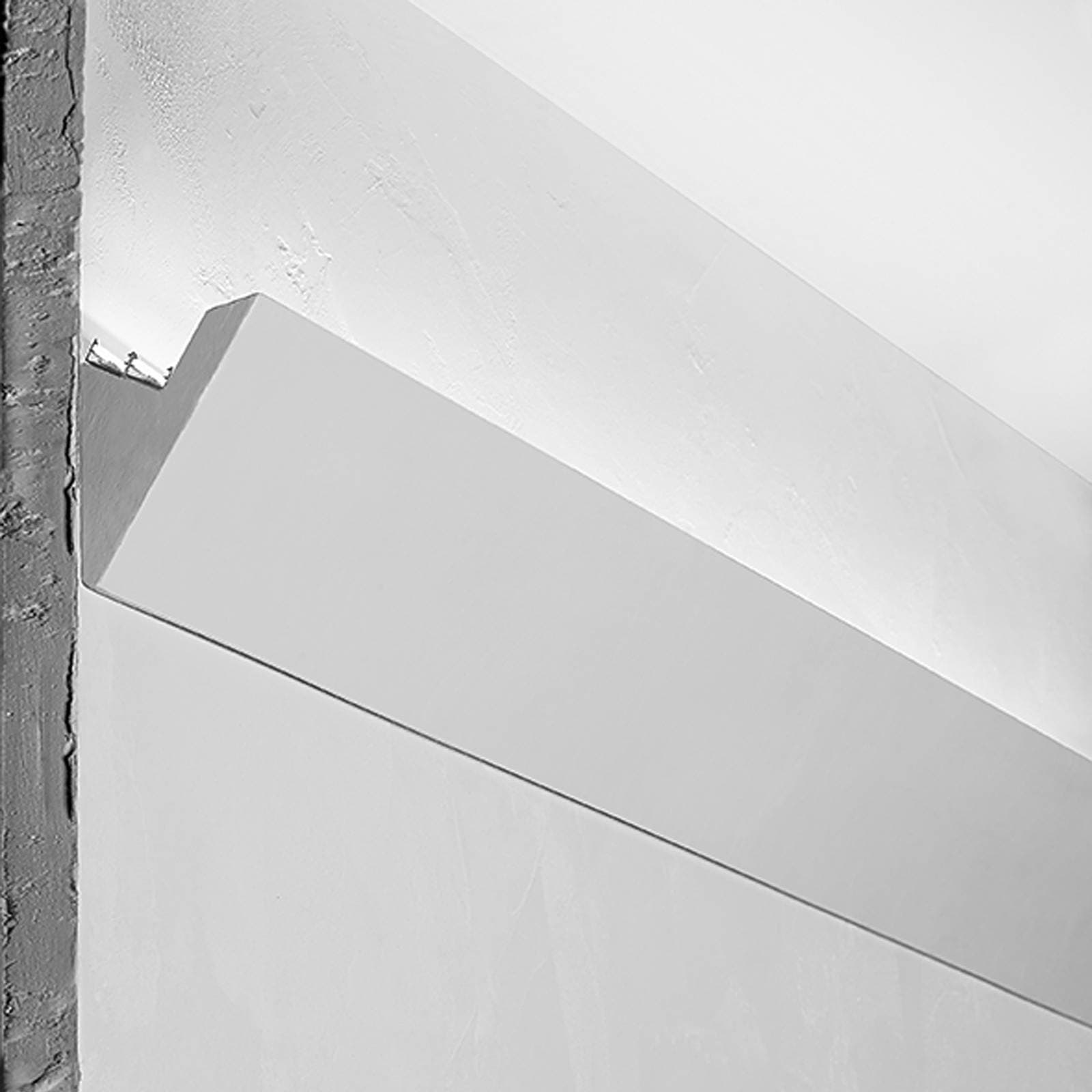 Profili in gesso image 16